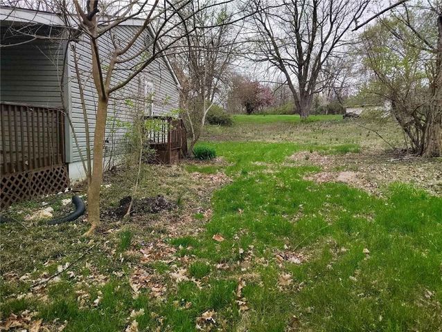 1909 S Ellison Way, Independence, MO 64050