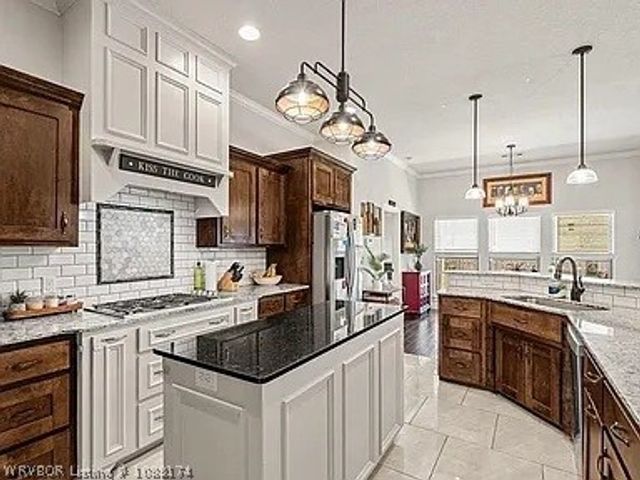 7908 Rome Way, Fort Smith, AR 72916