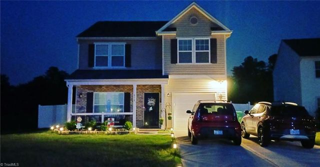 878 Bitting Hall Drive, Rural Hall, NC 27045