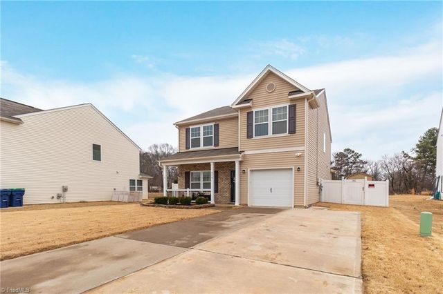 878 Bitting Hall Drive, Rural Hall, NC 27045