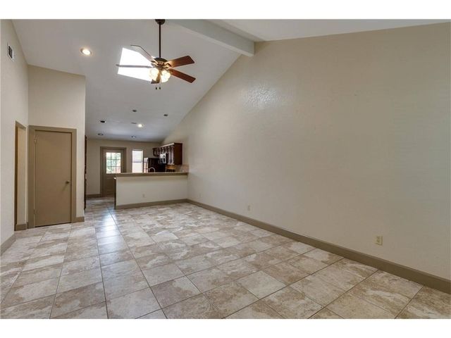 2921 Clover Lane, Euless, TX 76039