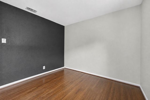 6226 Birdwood Road, Houston, TX 77074