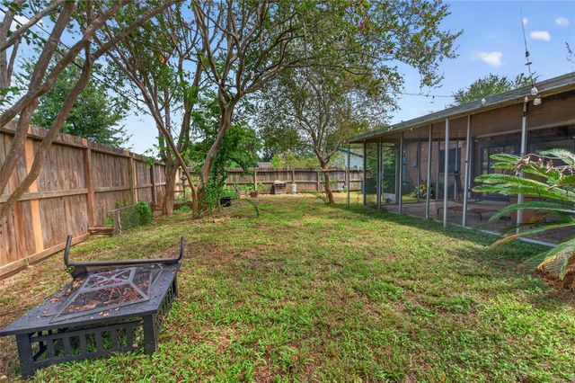 6226 Birdwood Road, Houston, TX 77074