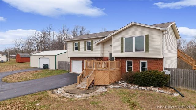 6828 Farnsley Knob Road, Elizabeth, IN 47117
