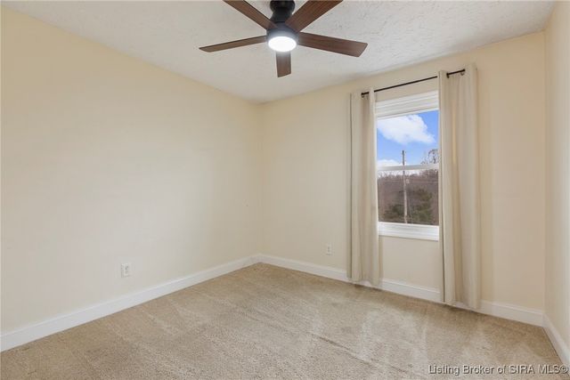 6828 Farnsley Knob Road, Elizabeth, IN 47117