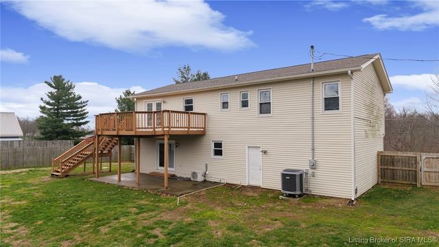 6828 Farnsley Knob Road, Elizabeth, IN 47117