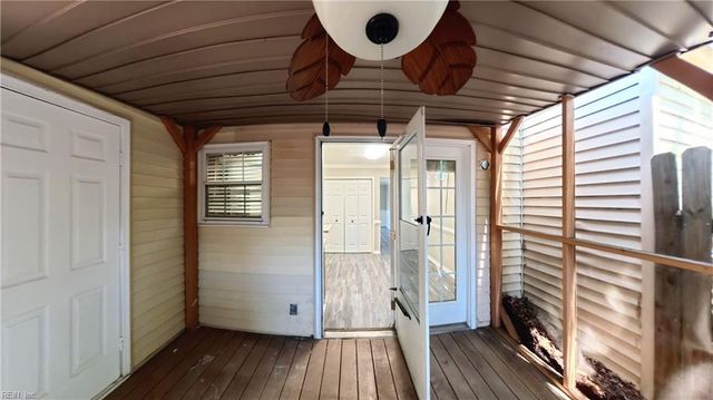 63 Colonial WAY, Chesapeake, VA 23325