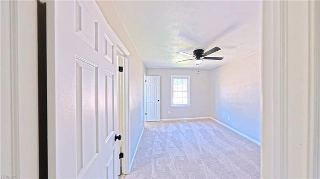 63 Colonial WAY, Chesapeake, VA 23325