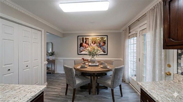 63 Colonial WAY, Chesapeake, VA 23325