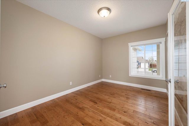 8505 W 9th Ave, Kennewick, WA 99336