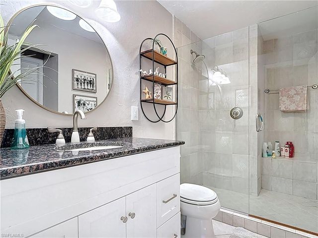 11481 Rebecca CIR, Fort Myers Beach, FL 33931