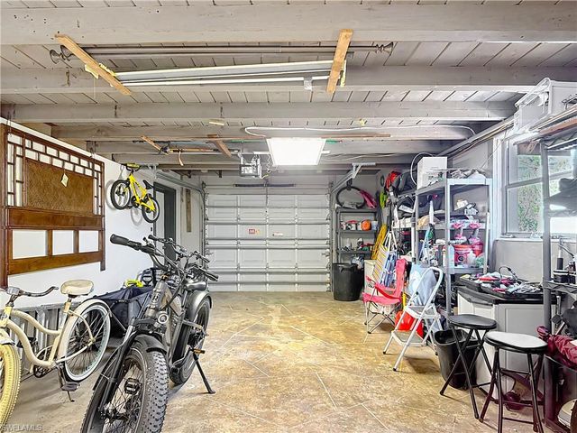 11481 Rebecca CIR, Fort Myers Beach, FL 33931