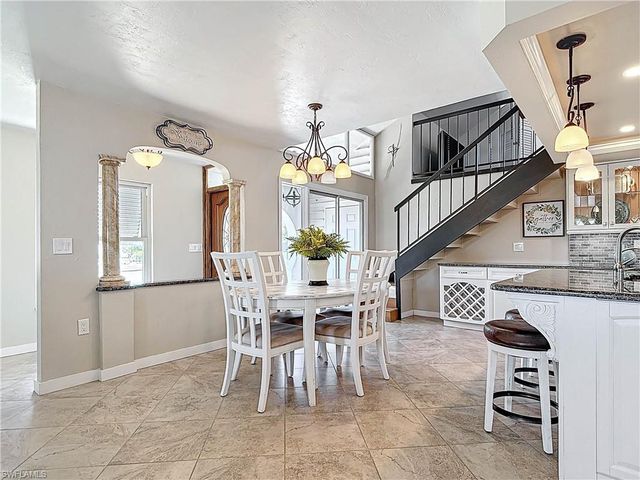 11481 Rebecca CIR, Fort Myers Beach, FL 33931