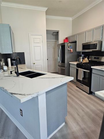 6423 Diamond Rock Drive, Katy, TX 77449