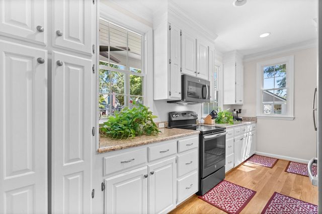 4406 Hitching Post Ln., Murrells Inlet, SC 29576