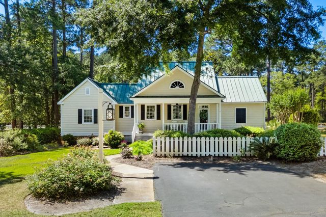 4406 Hitching Post Ln., Murrells Inlet, SC 29576