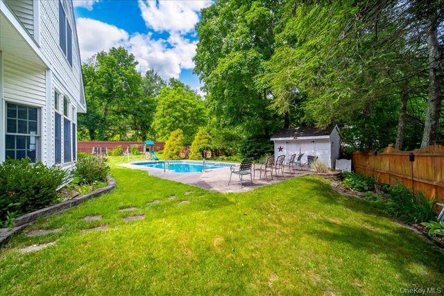1 Cindy Lane, Highland Mills, NY 10930