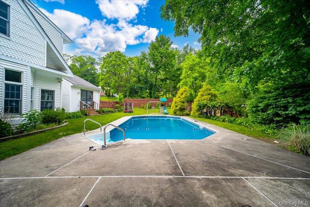 1 Cindy Lane, Highland Mills, NY 10930