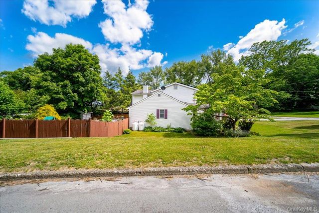 1 Cindy Lane, Highland Mills, NY 10930