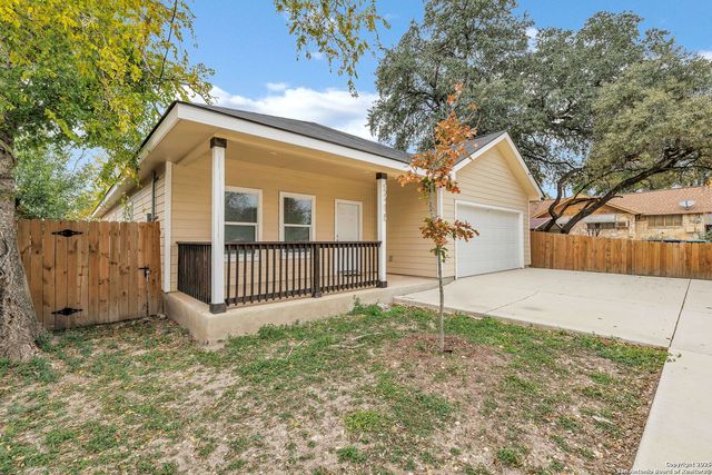 3715 Commercial, San Antonio, TX 78221