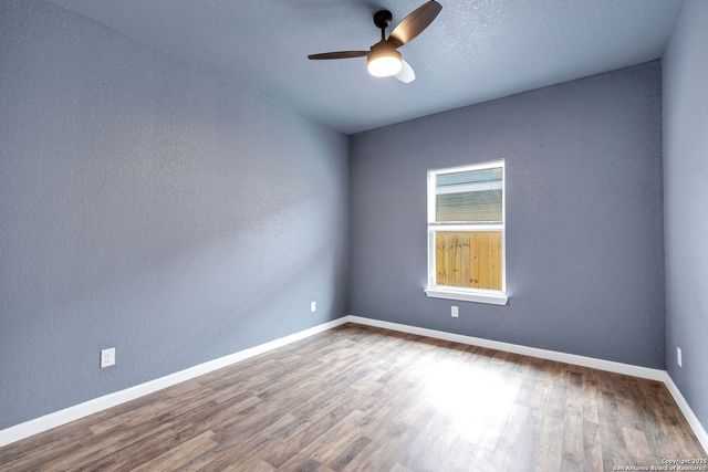 3715 Commercial, San Antonio, TX 78221