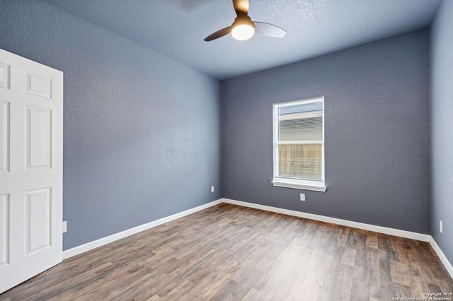 3715 Commercial, San Antonio, TX 78221