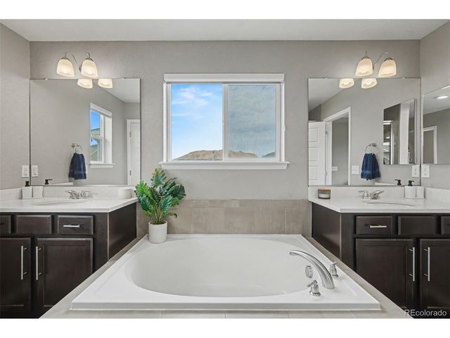 472 Sage Grouse Cir, Castle Rock, CO 80109