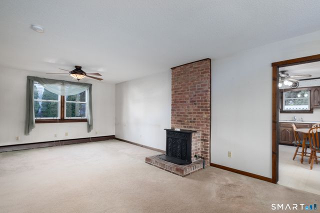 202 Main Street, Watertown, CT 06779