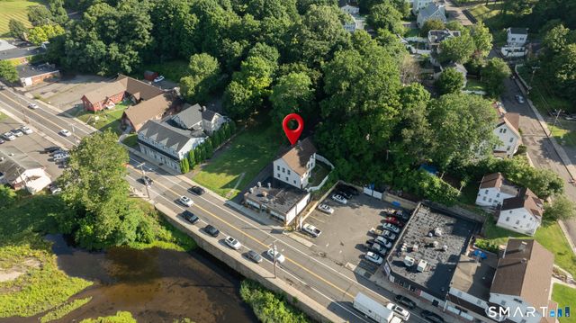 202 Main Street, Watertown, CT 06779