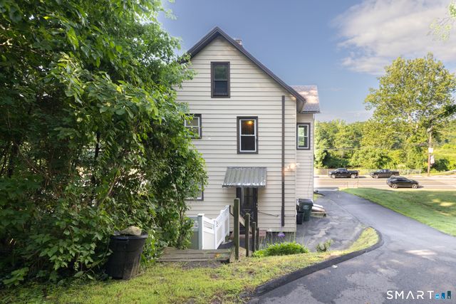 202 Main Street, Watertown, CT 06779