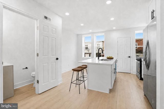 6621 N UBER ST, Philadelphia, PA 19138