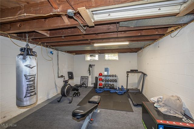 13810 Clifford Avenue, Cleveland, OH 44135