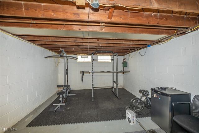 13810 Clifford Avenue, Cleveland, OH 44135