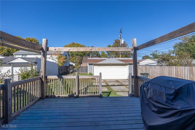 13810 Clifford Avenue, Cleveland, OH 44135