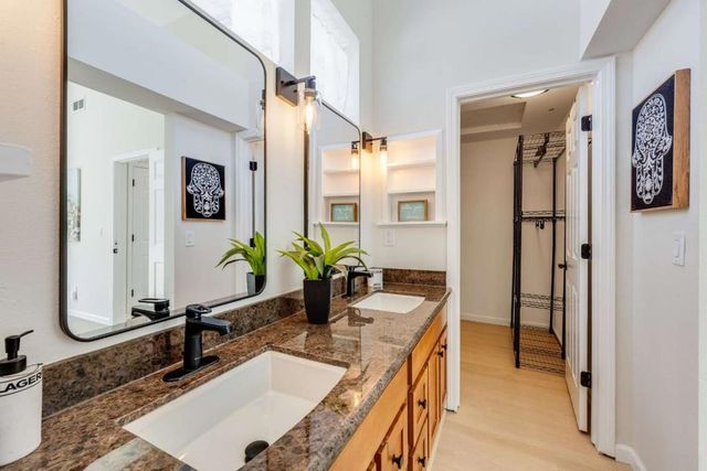 979 Pinto Palm Terrace 45, Sunnyvale, CA 94087