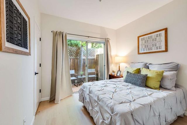 979 Pinto Palm Terrace 45, Sunnyvale, CA 94087