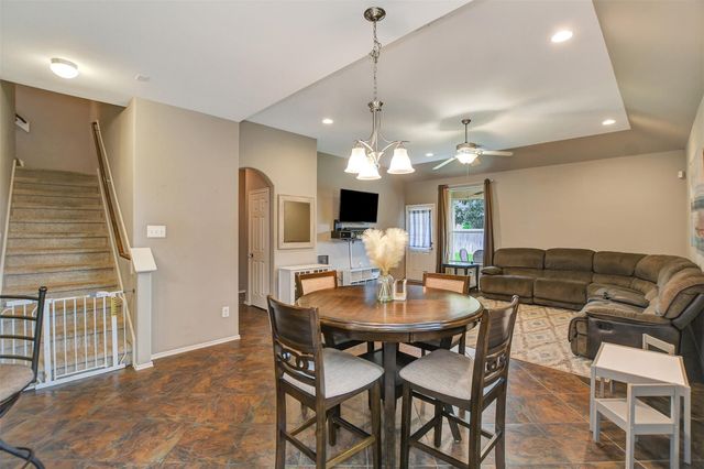 16702 Savannah Park Drive, Cypress, TX 77429