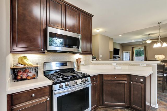 16702 Savannah Park Drive, Cypress, TX 77429