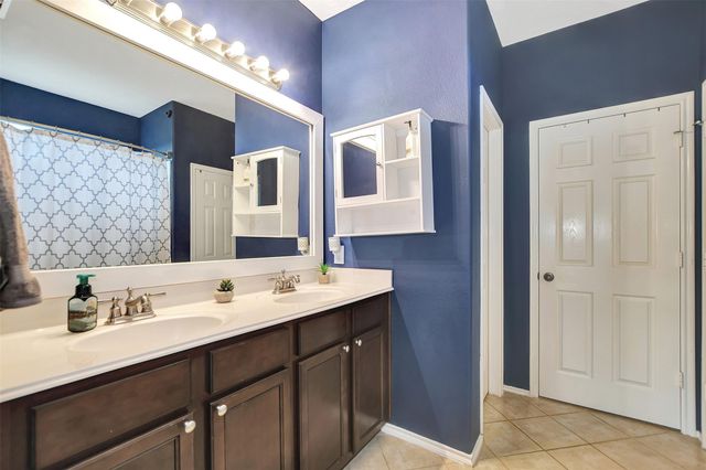 16702 Savannah Park Drive, Cypress, TX 77429