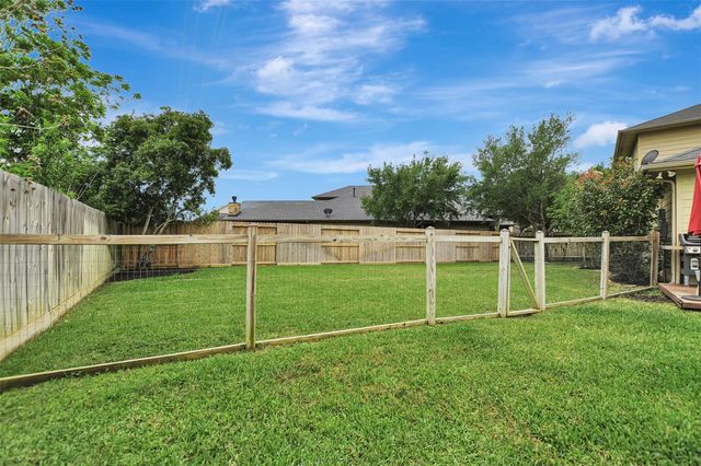 16702 Savannah Park Drive, Cypress, TX 77429