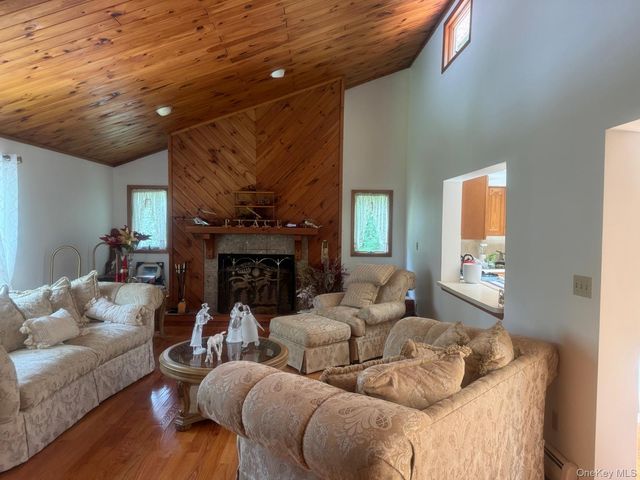 60 Highland Lake Road, Eldred, NY 12732