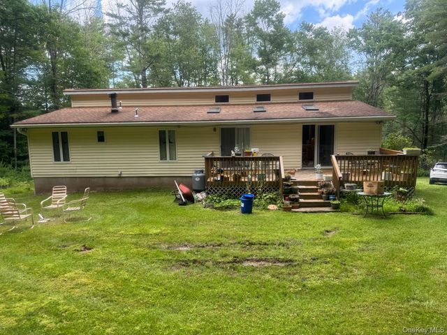 60 Highland Lake Road, Eldred, NY 12732