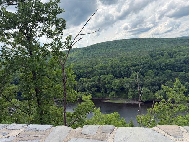 60 Highland Lake Road, Eldred, NY 12732