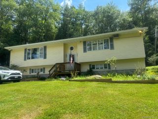 60 Highland Lake Road, Eldred, NY 12732
