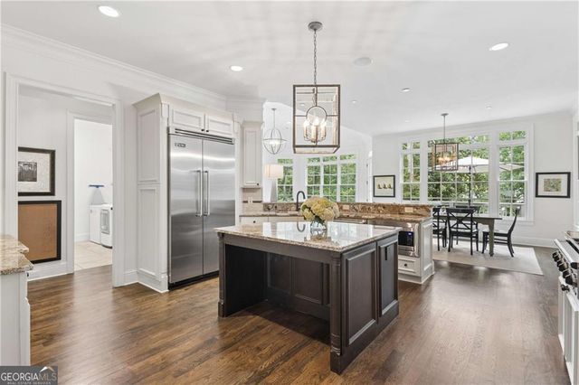 1024 Somerset Drive NW, Atlanta, GA 30327