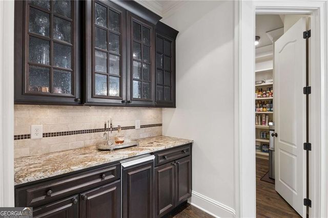 1024 Somerset Drive NW, Atlanta, GA 30327