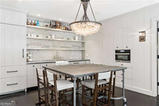 1024 Somerset Drive NW, Atlanta, GA 30327