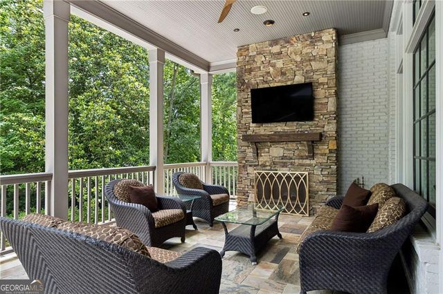1024 Somerset Drive NW, Atlanta, GA 30327