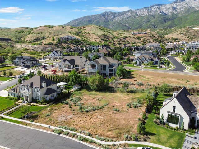381 E WATKINS CIR, Alpine, UT 84004