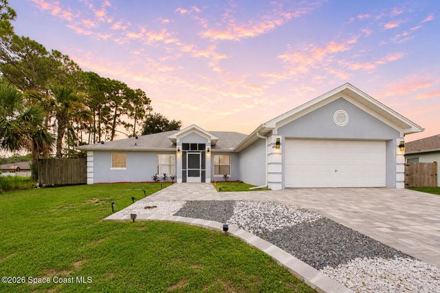 476 Ocala Street SW, Palm Bay, FL 32908